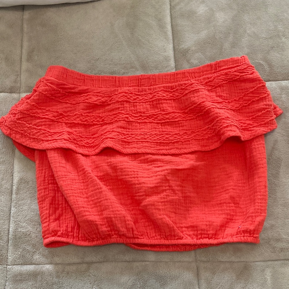 Beachy orange slightly cropped ruffle tube top